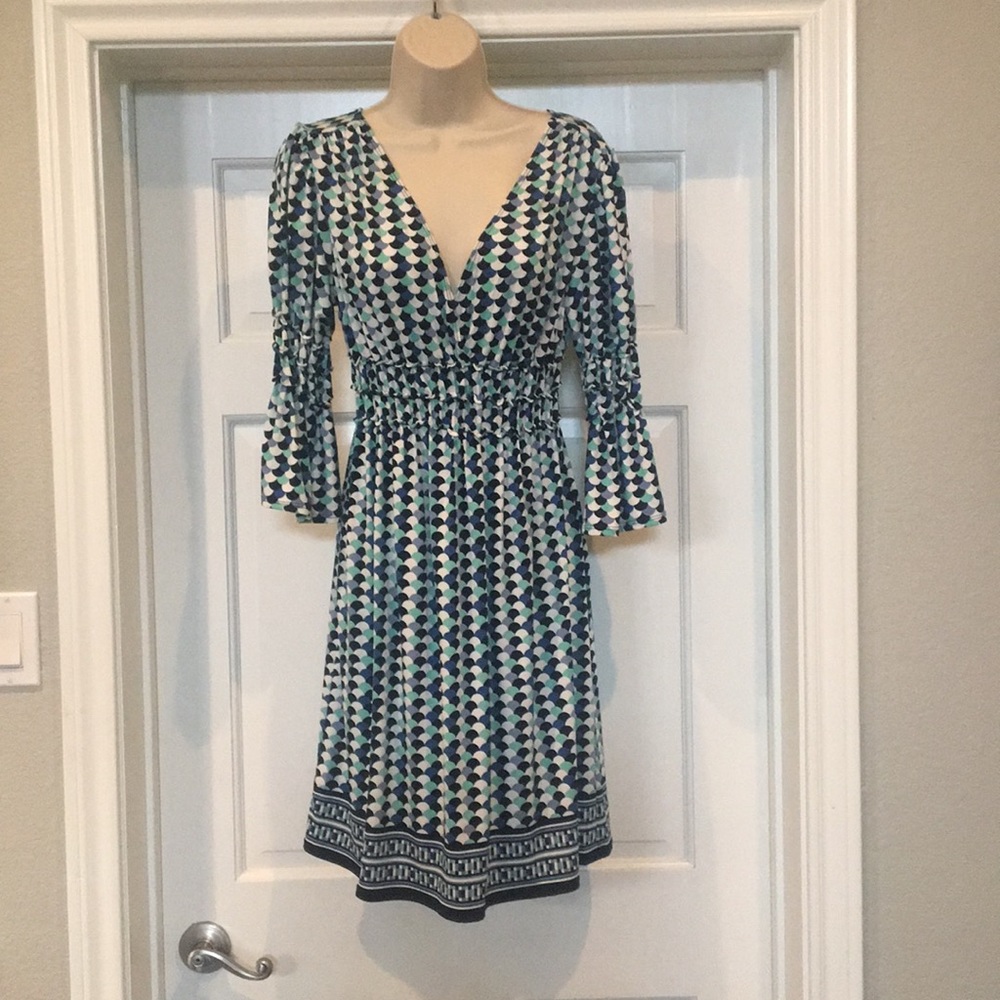 Max Edition Nwt Dress Large. Bell Sleeves.